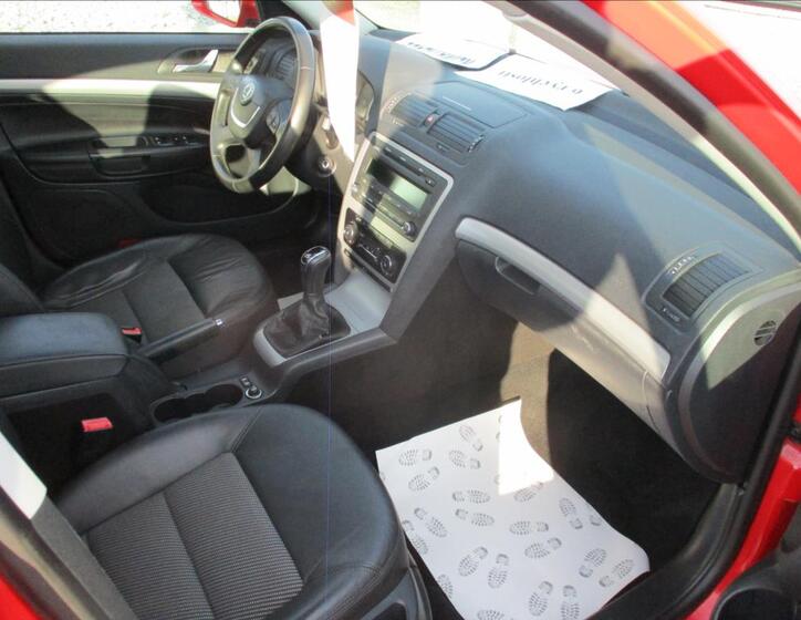 Škoda Octavia 9