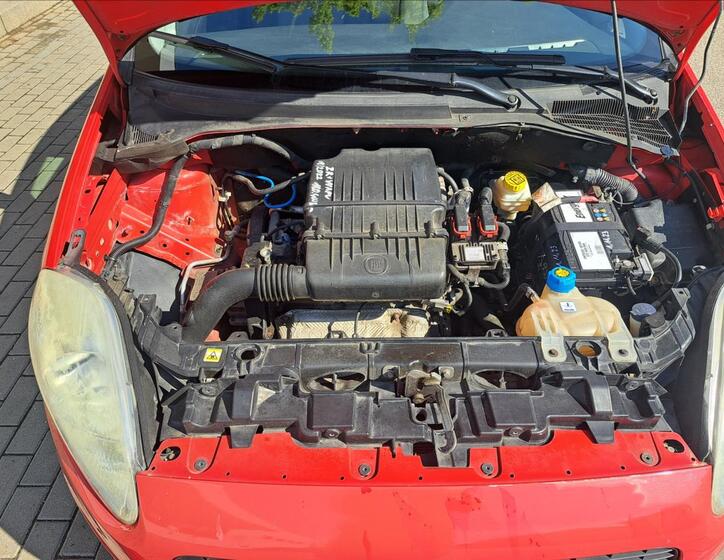 Fiat Grande Punto 30