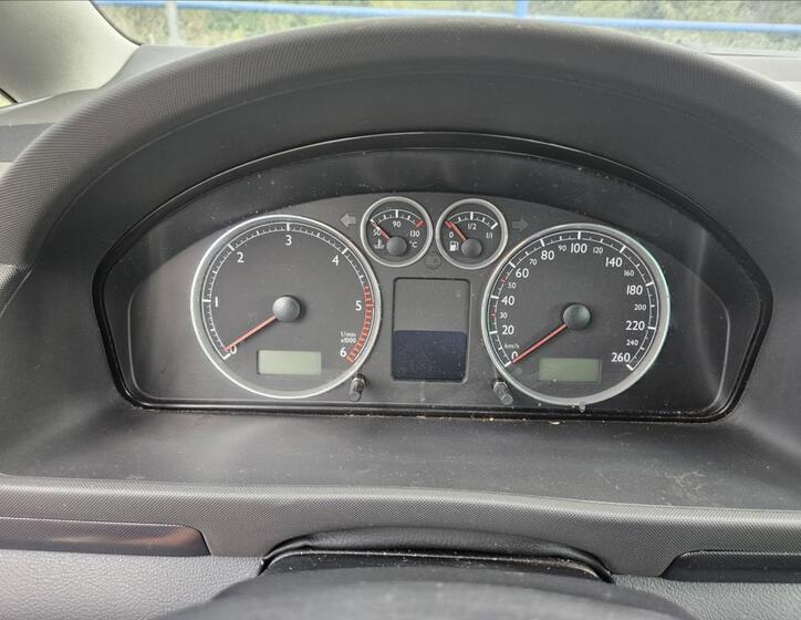 Seat Alhambra 6