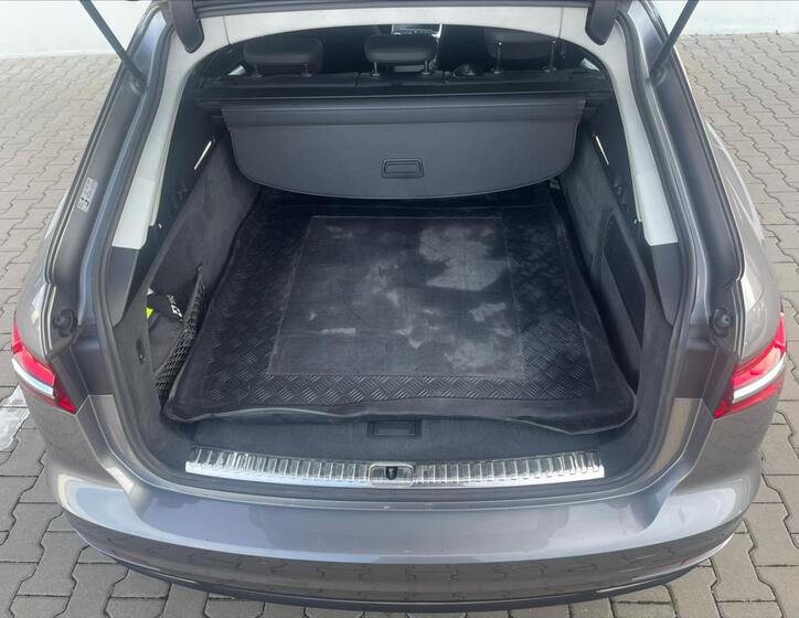 Audi A6 8