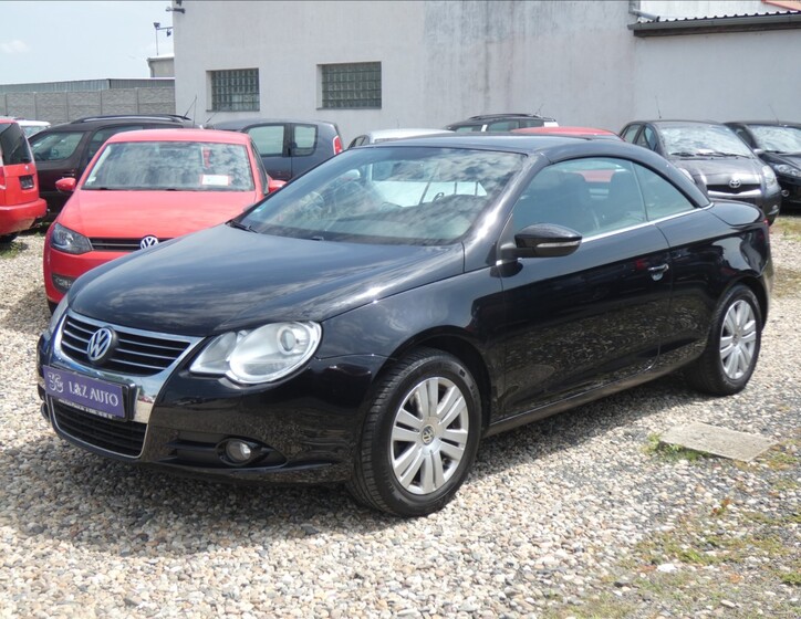Volkswagen EOS 1