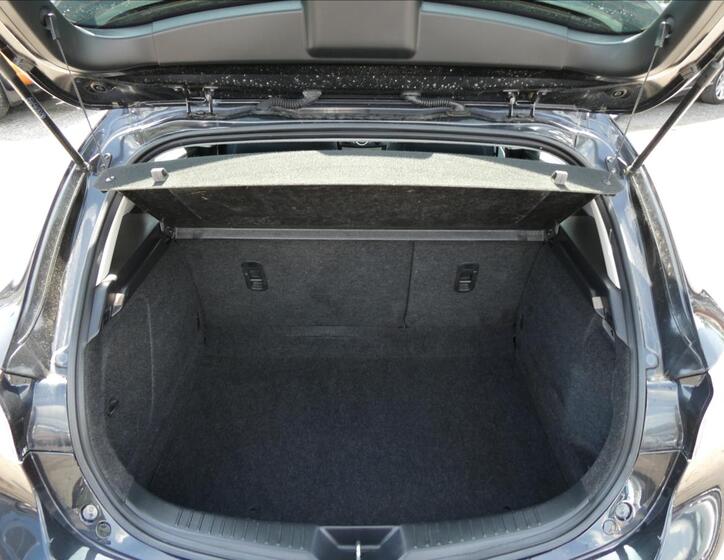 Mazda 3 18