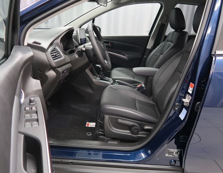 Suzuki S-Cross 9