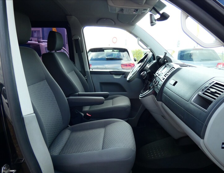 Volkswagen Transporter 10