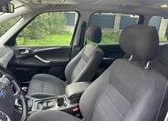 Ford Galaxy 32