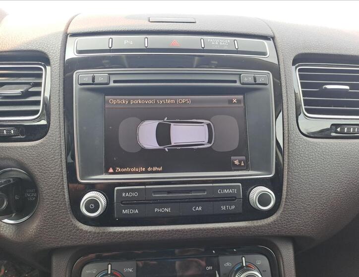 Volkswagen Touareg 15