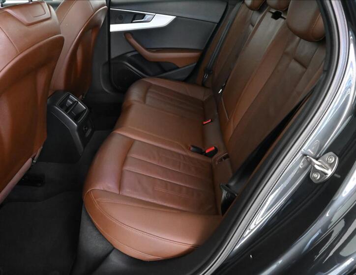Audi A4 Allroad 10