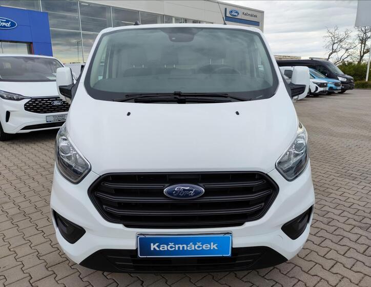 Ford Transit Custom 8