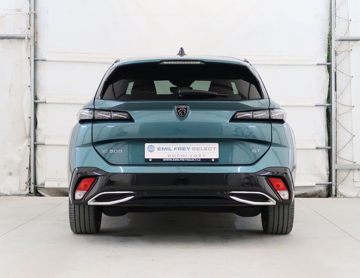 Peugeot 308 8