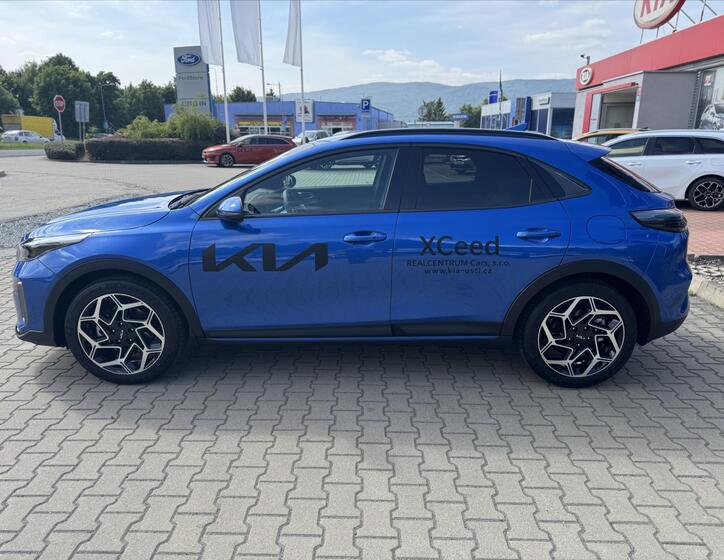 KIA XCeed 4
