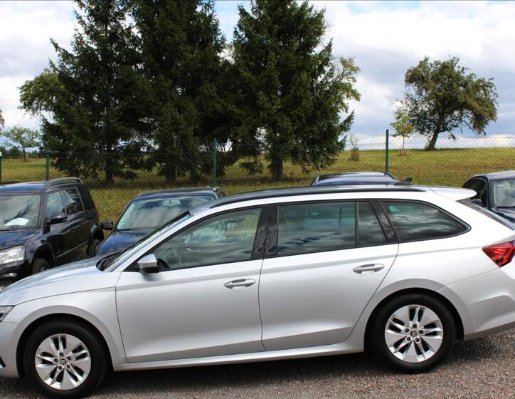 Škoda Octavia 9