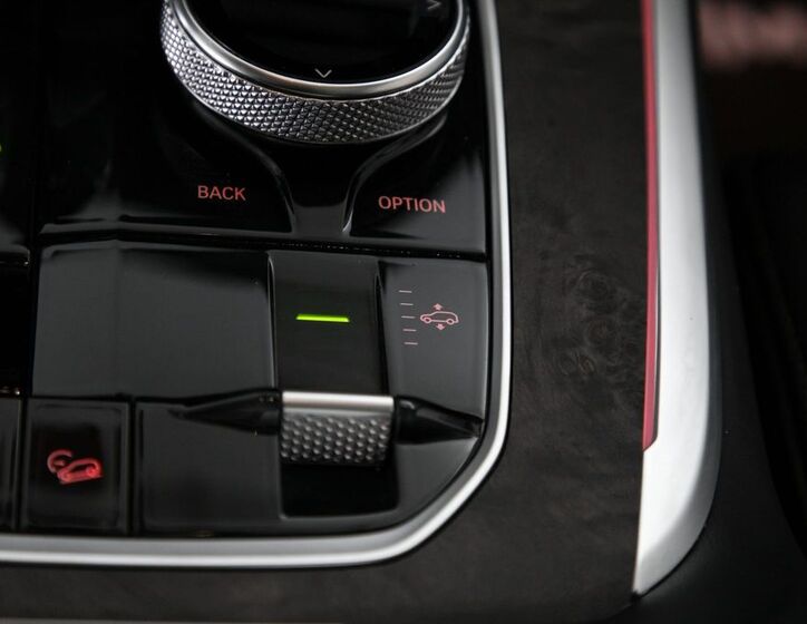 BMW X7 29