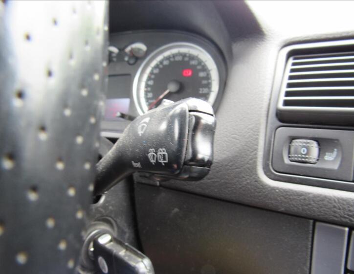 Volkswagen Golf 18