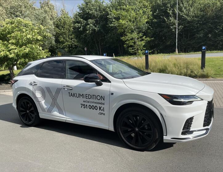 Lexus RX 500h 5