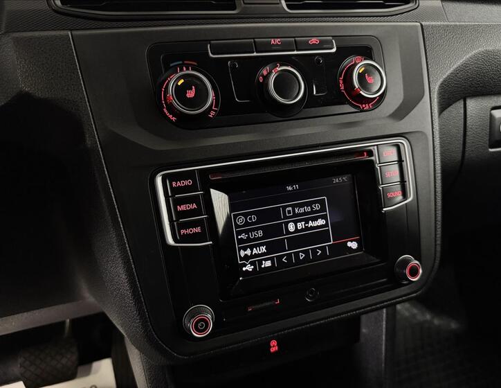 Volkswagen Caddy 23