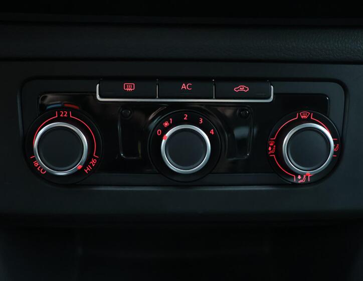Volkswagen Amarok 19