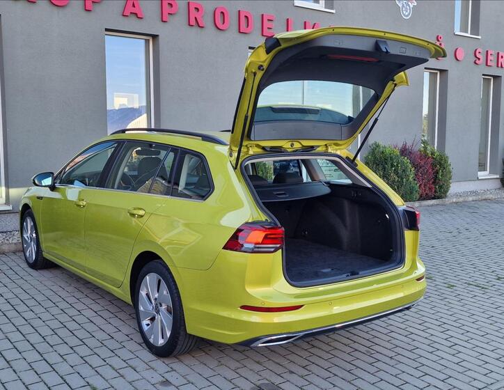 Volkswagen Golf 40