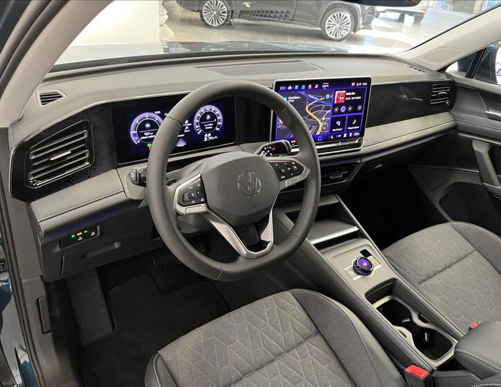 Volkswagen Tiguan 6