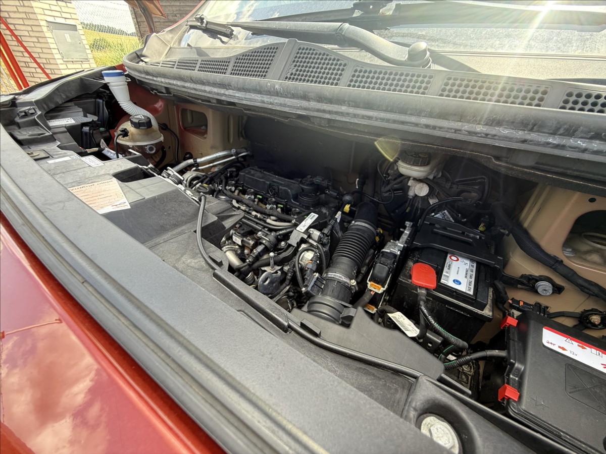 Peugeot Traveller