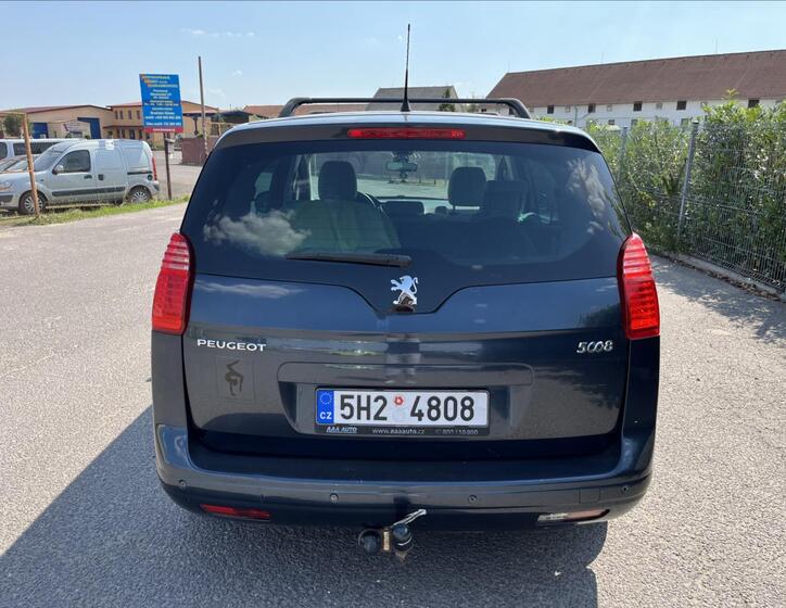 Peugeot 5008 7