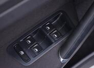 Volkswagen Golf 15
