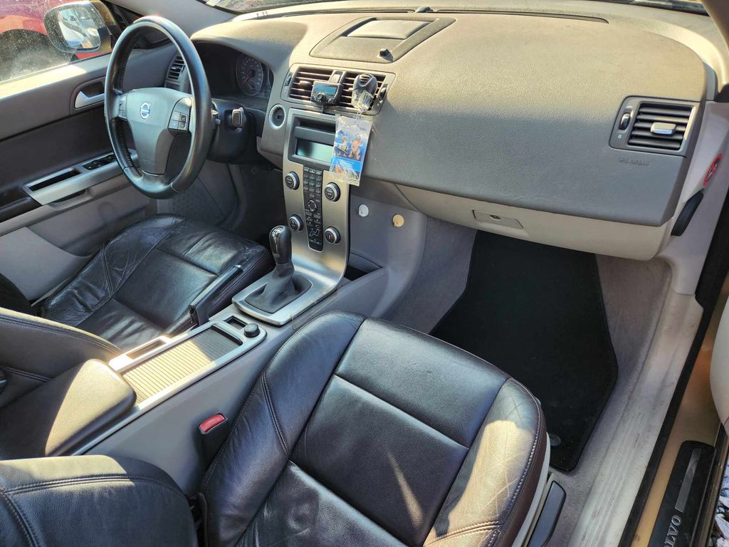 Volvo S40