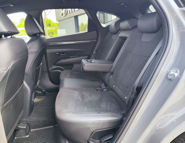 Hyundai Tucson 12