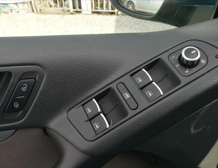 Volkswagen Tiguan 12
