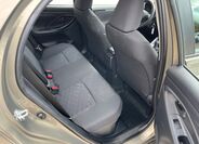 Toyota Yaris 16