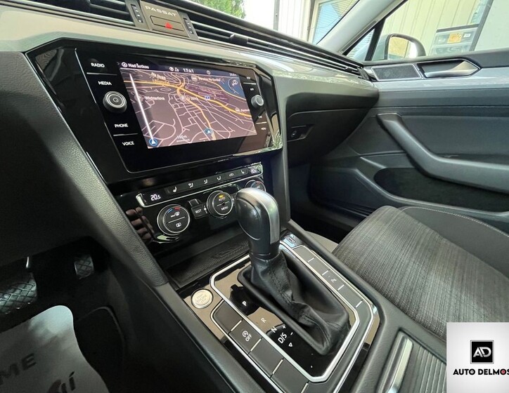 Volkswagen Passat 52