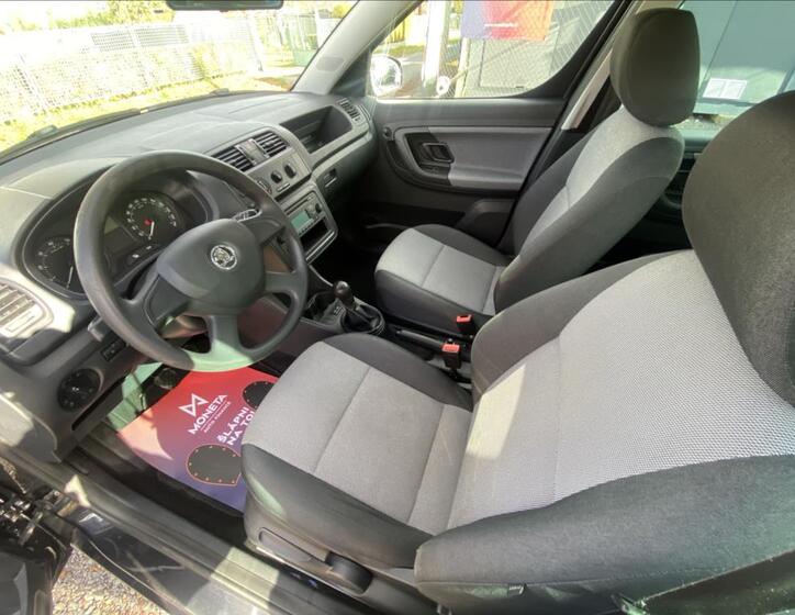 Škoda Roomster 16