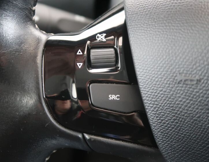 Peugeot 308 23