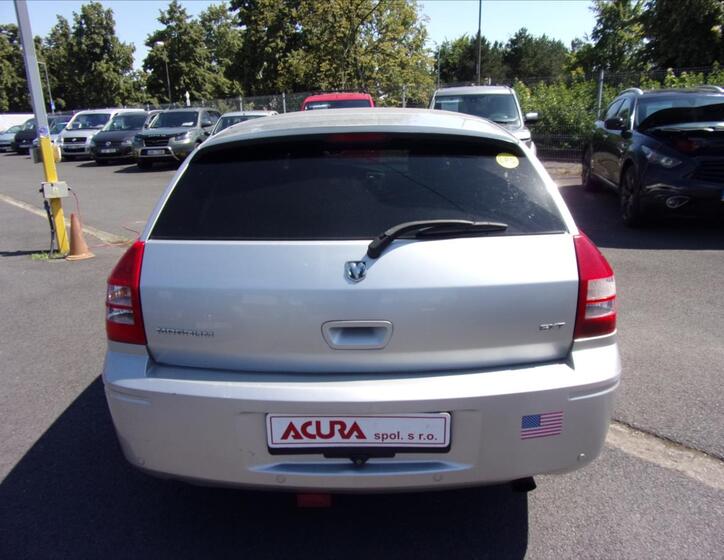 Dodge Magnum 4
