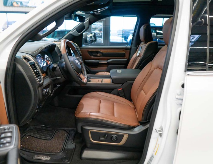 Dodge RAM 11