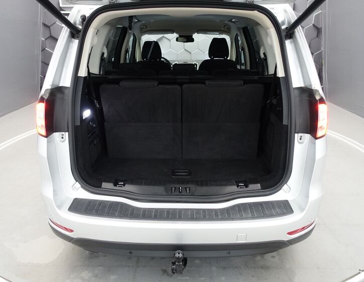 Ford Galaxy 36