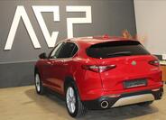 Alfa Romeo Stelvio 11