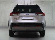 Toyota RAV4 6