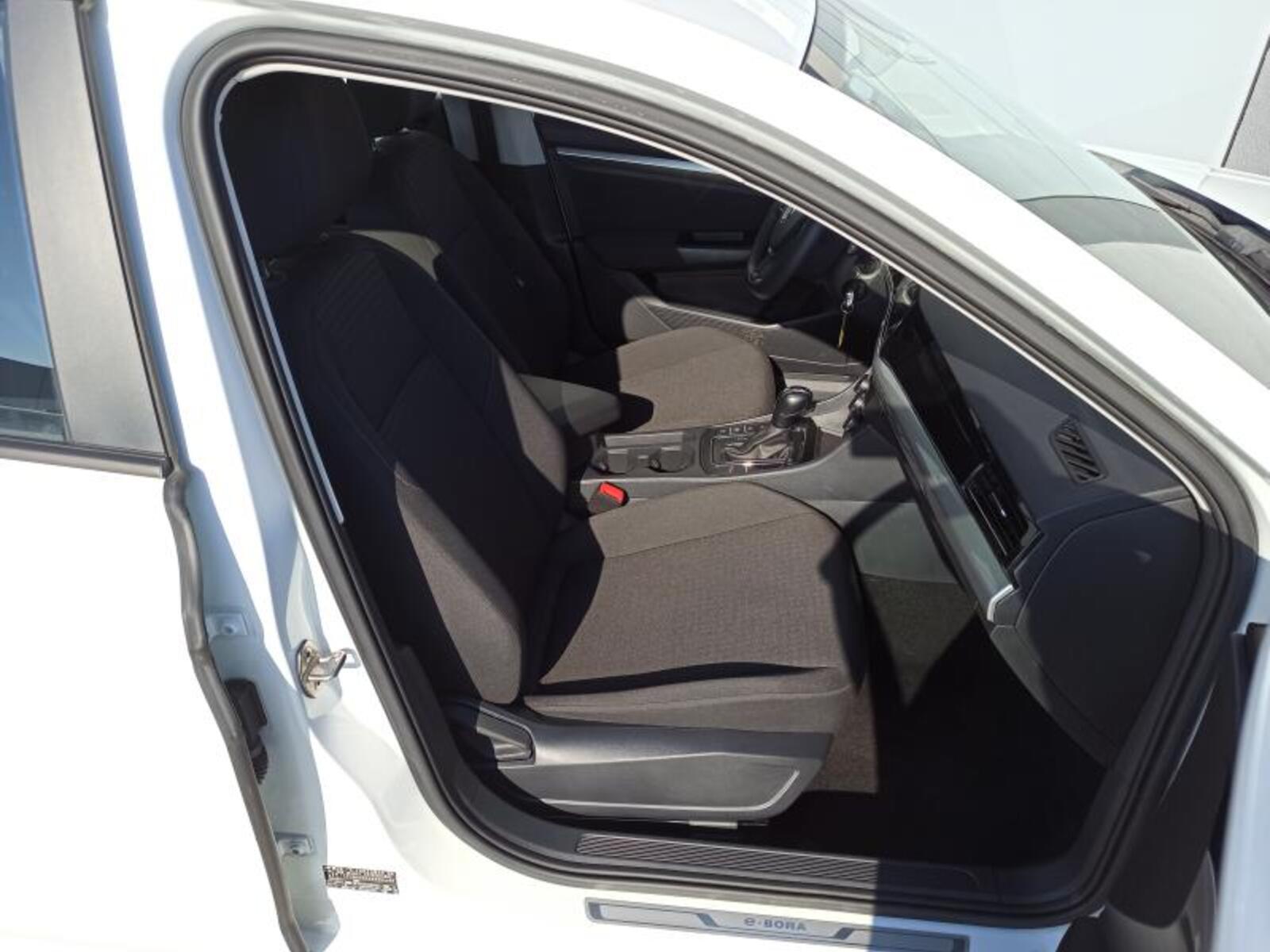 Volkswagen Bora 14