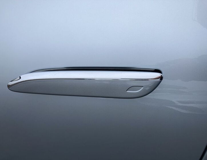 Mercedes-Benz EQE 25