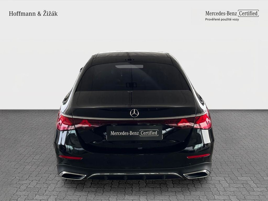Mercedes-Benz Třídy E 6