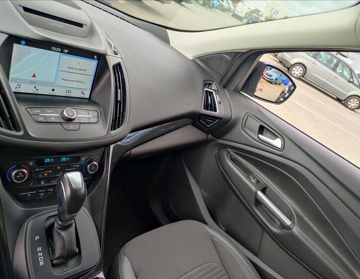 Ford Kuga 31