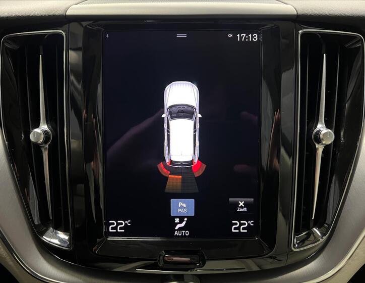 Volvo XC60 15