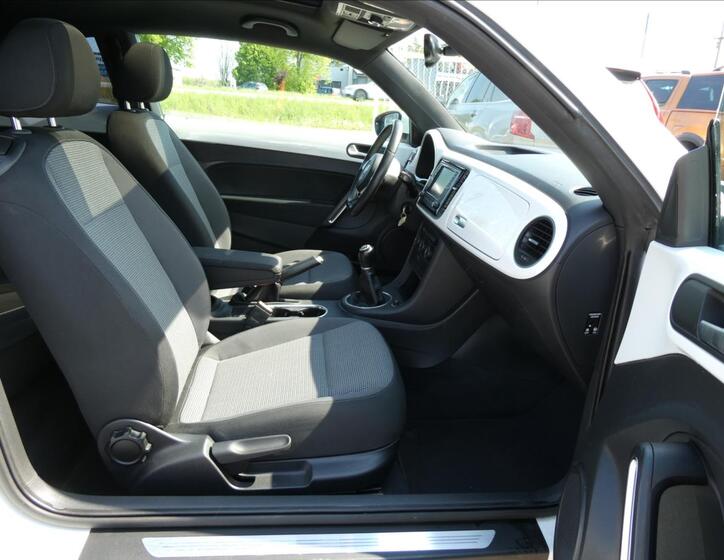 Volkswagen Beetle 24