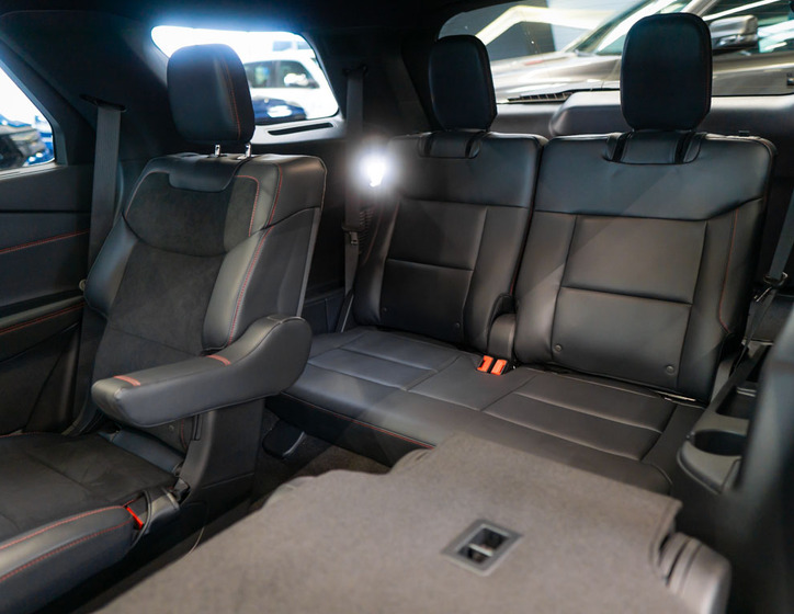 Ford Explorer 39