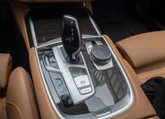 BMW Řada 7 12