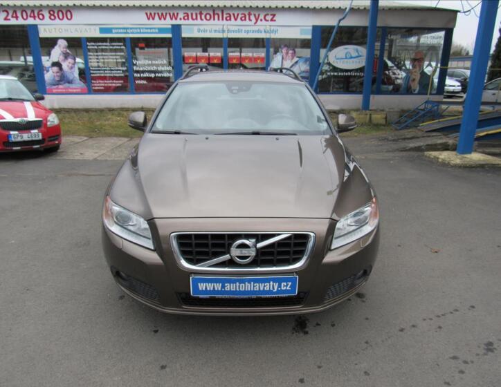 Volvo V70 2
