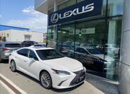 Lexus ES 300h 6
