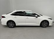 Toyota Corolla 4