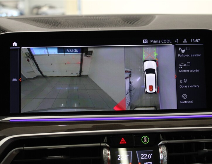 BMW X7 13