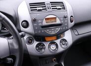 Toyota RAV4 19
